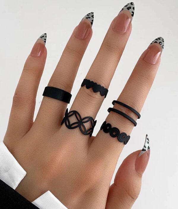 Ensemble De Bagues B081