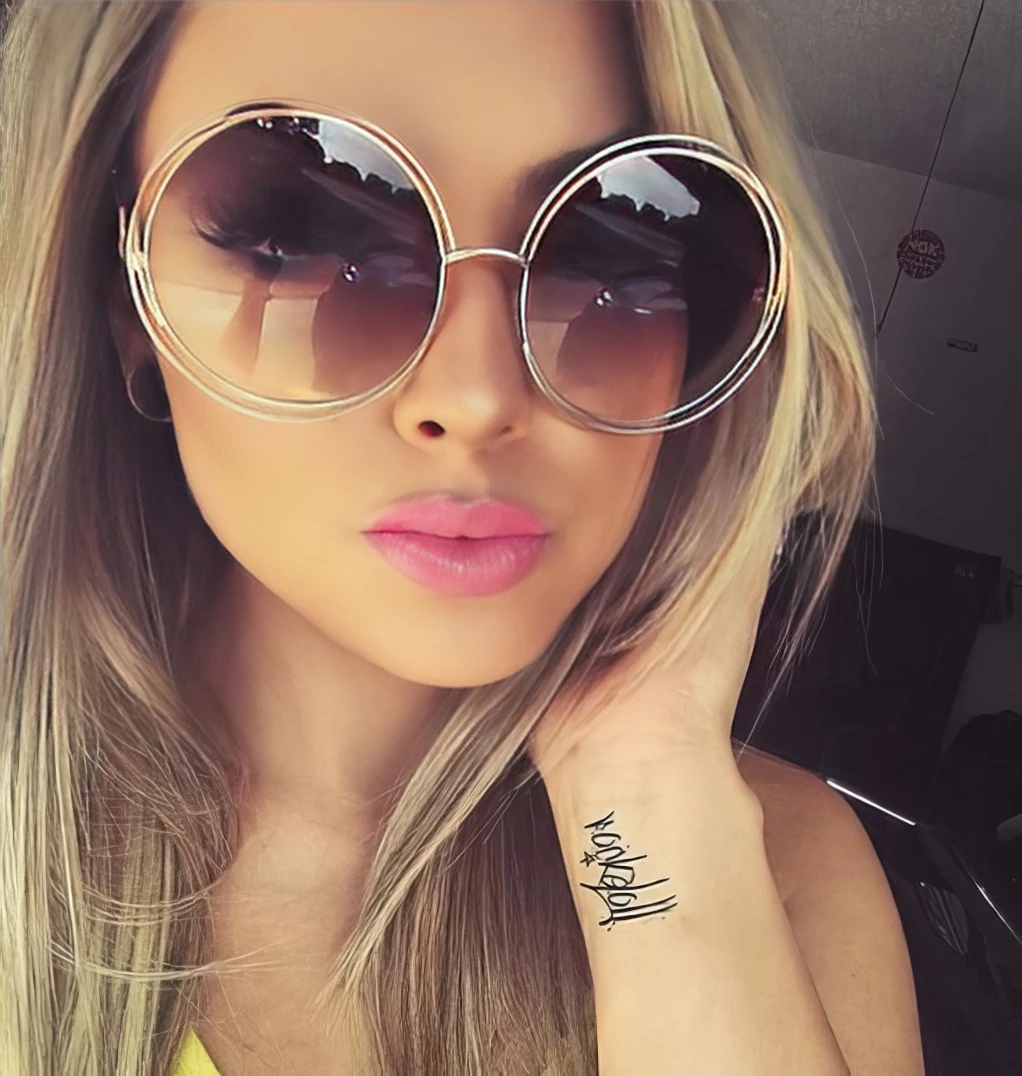Lunettes de Soleil Femme - Style Audacieux