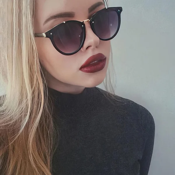 Lunettes de Soleil Femme - Style Rétro et Tendance