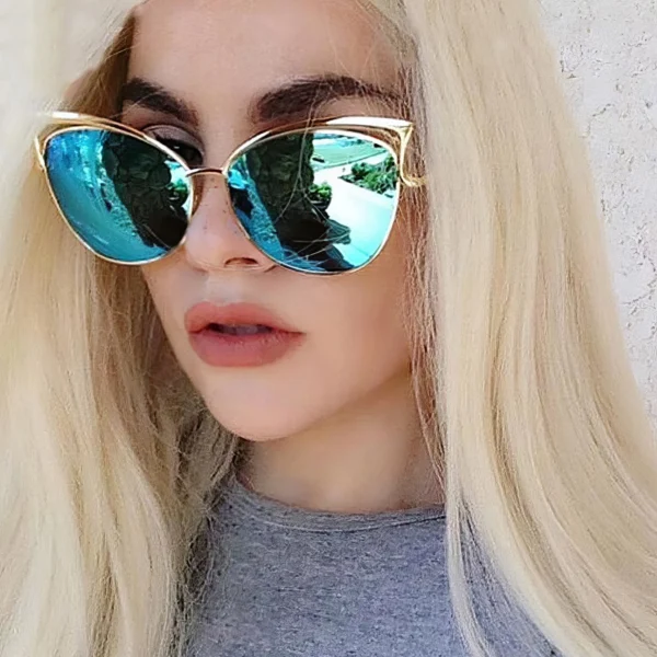 Lunettes de Soleil Femme - Style Félin avec Verres Miroir