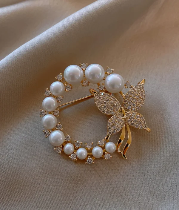 Broche Papillon et Perles ✨