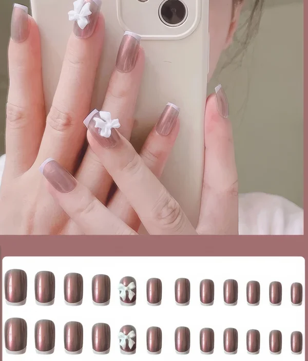 Faux Ongles avec Nœuds 3D - Effet Chrome 💅