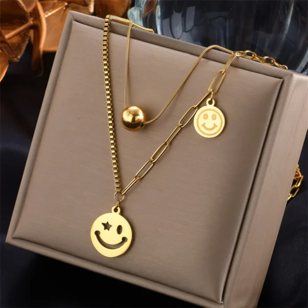 Collier Double Rang - Médaillons Smiley et Boule