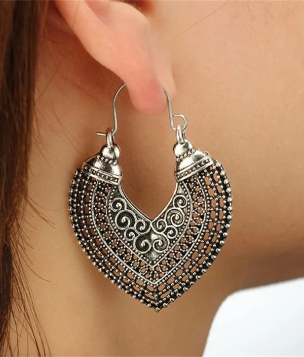 Boucles d’Oreilles Pendantes Cœur ❤️