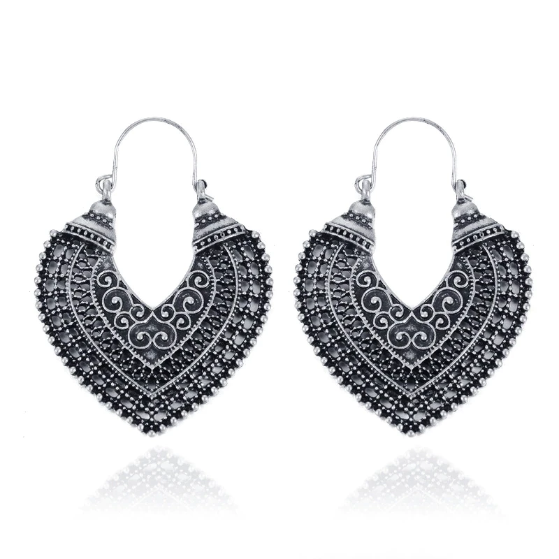 Boucles d’Oreilles Pendantes Cœur ❤️ – Image 2