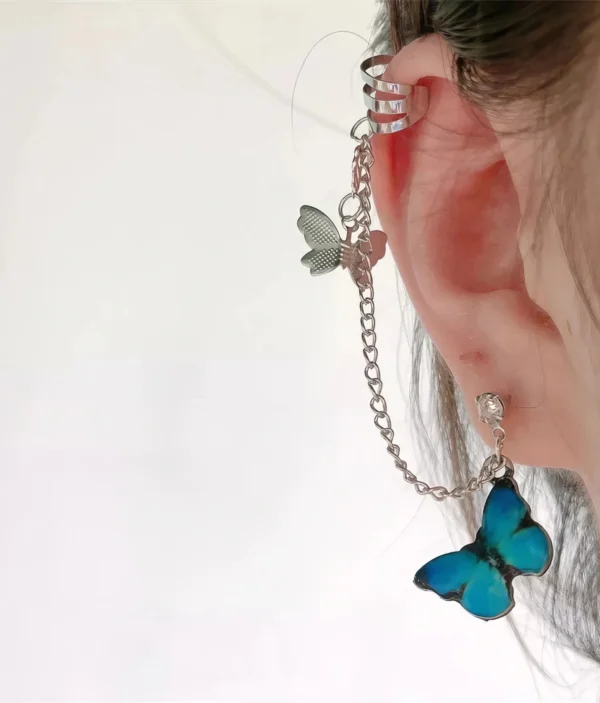 Boucle d’Oreille Chaîne Papillon 🦋