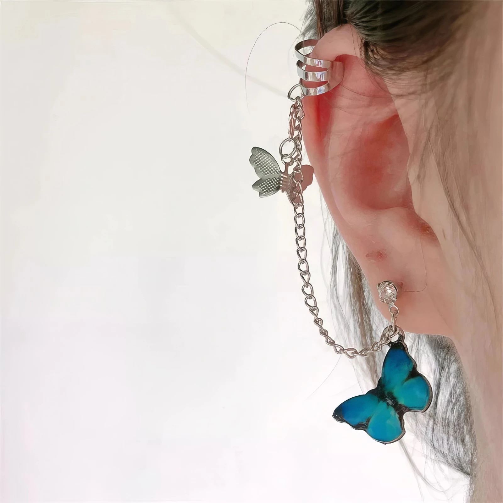 Boucle d’Oreille Chaîne Papillon 🦋