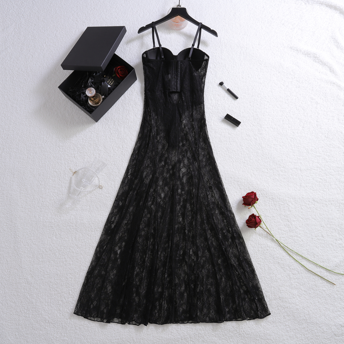 Nuisette Longue Bustier à Bonnets Intégrés 🖤 – Image 8